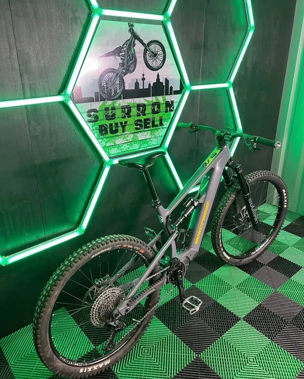 2022 Nukeproof Megawatt 297 Comp 2022 Nukeproof Megawatt 297 Comp